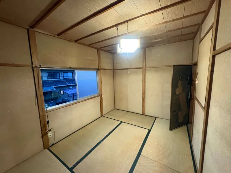 高槻市の特殊清掃・遺品整理事例、和室①の作業後