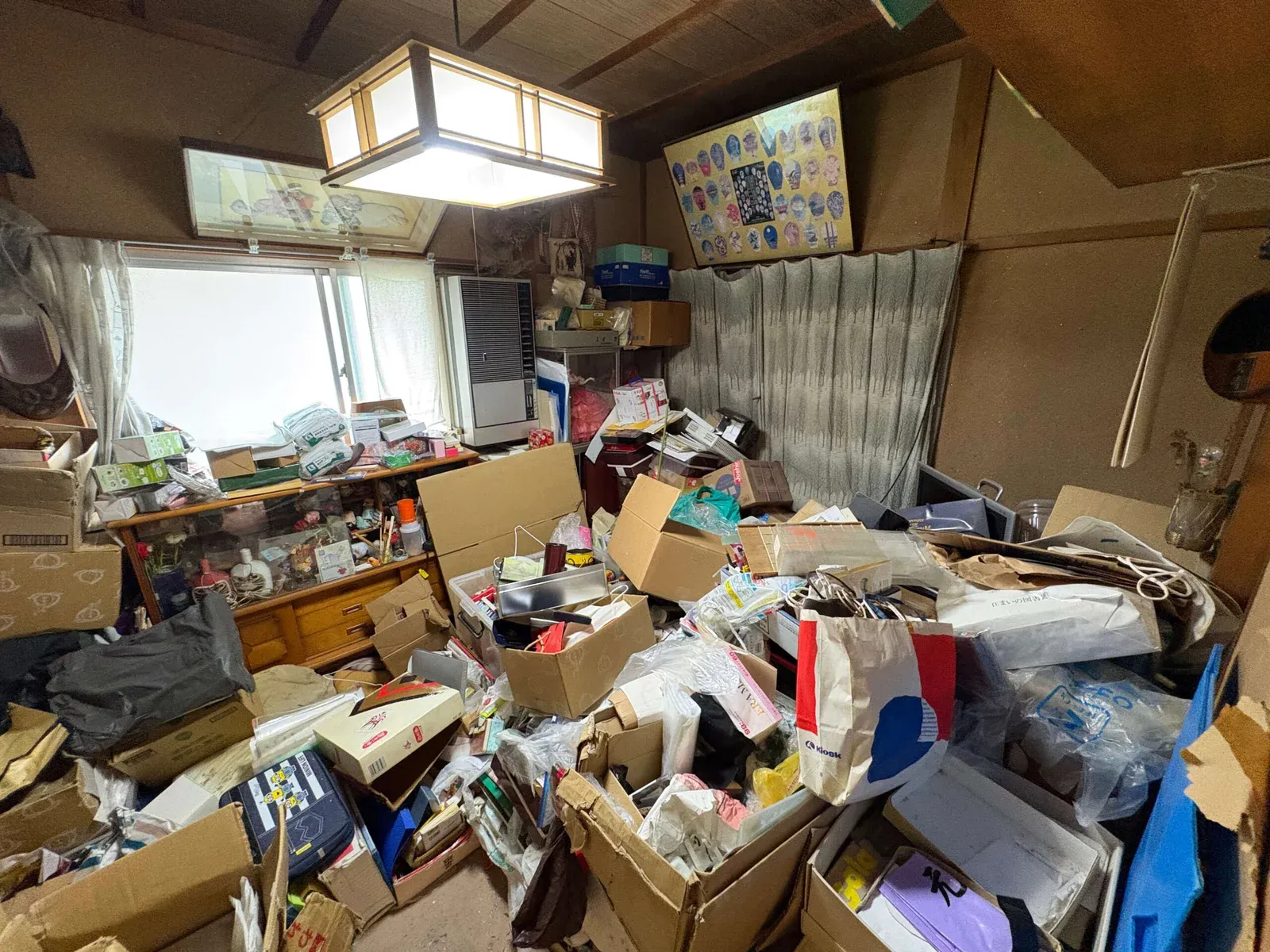 作業前：遺品が残る和室②