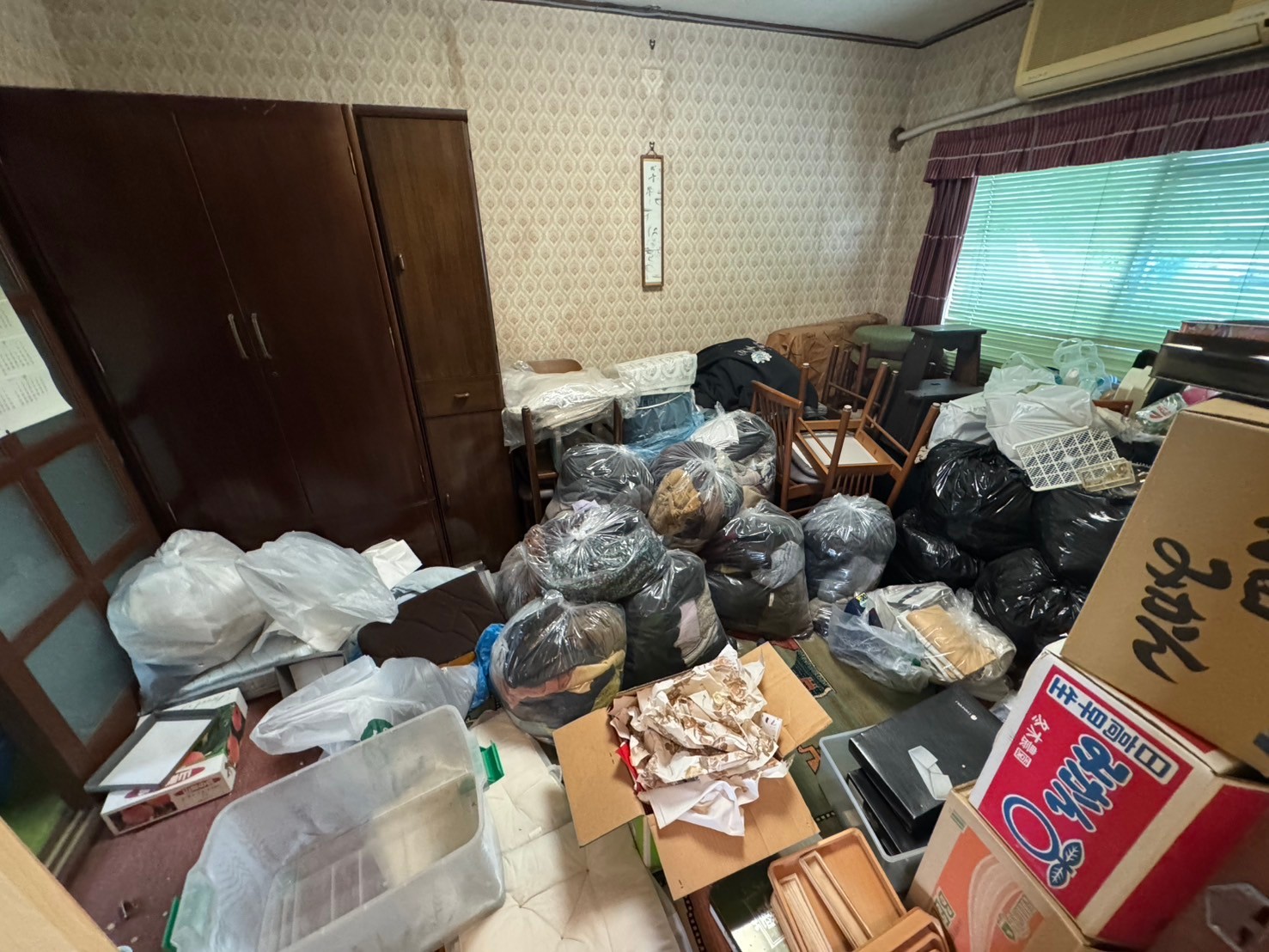 羽曳野市作業事例依頼者様の実際の現場写真Before画像1部屋