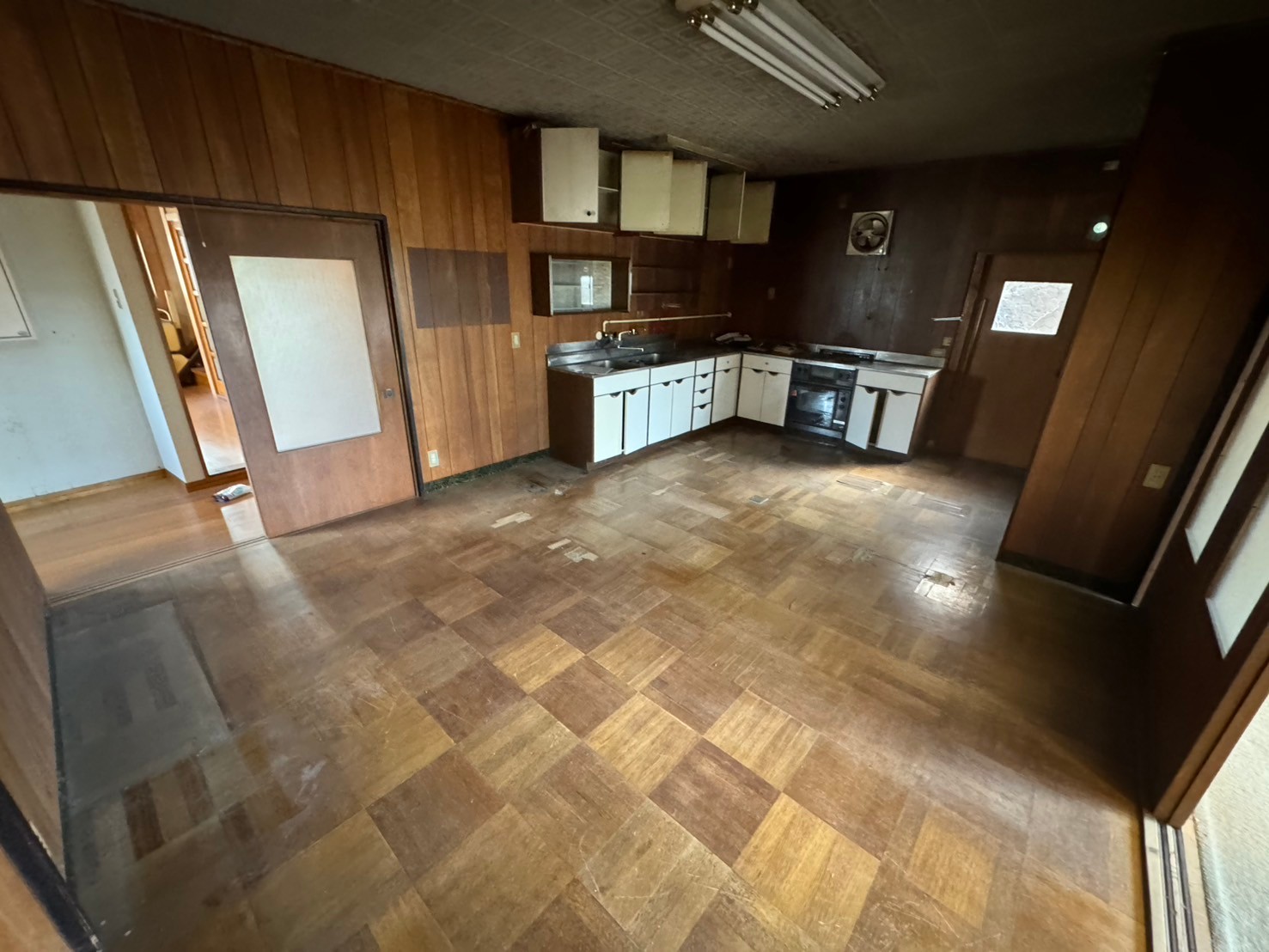 岸和田市作業事例依頼者様の実際の現場写真After画像2ダイニング