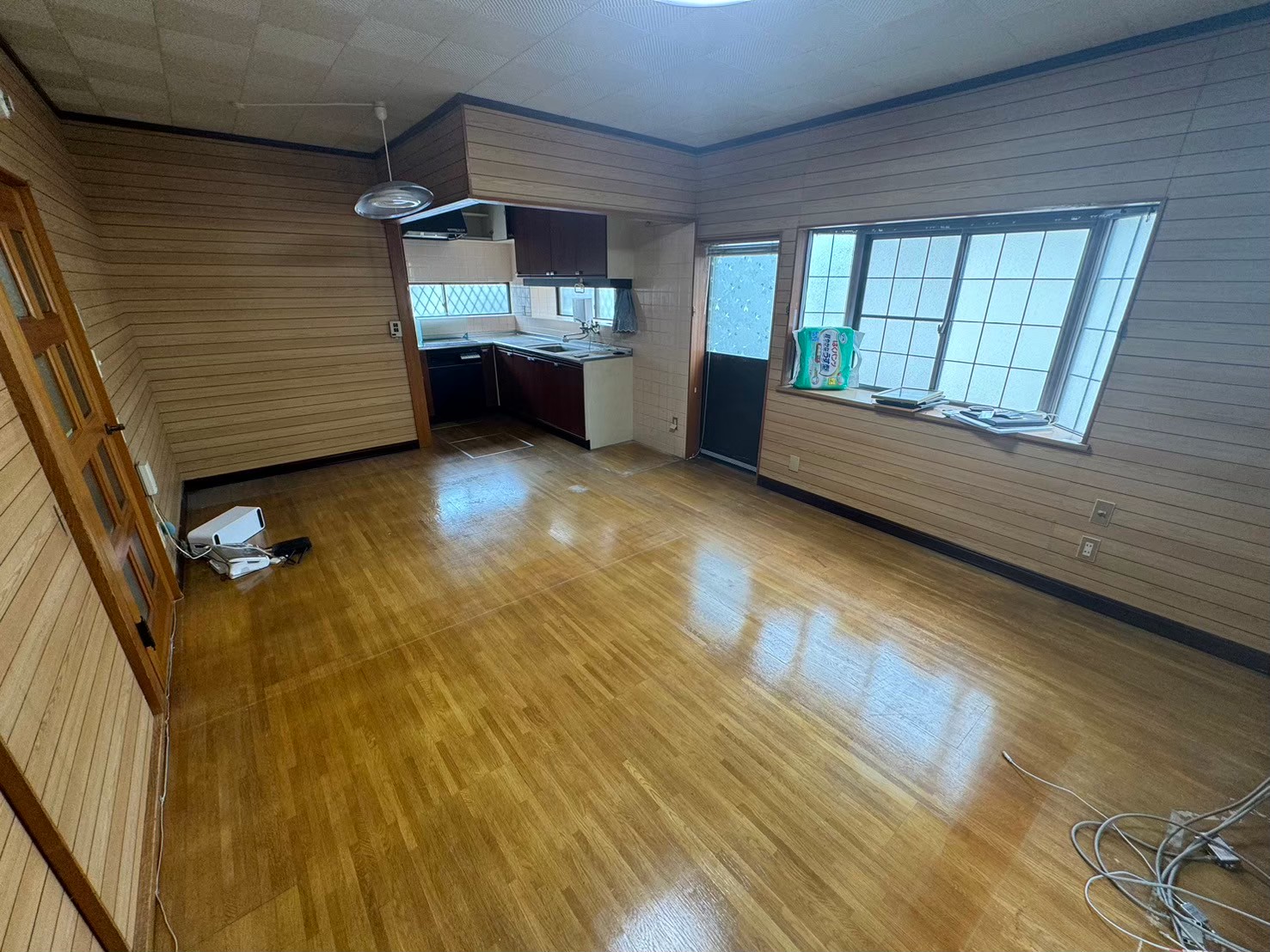 貝塚市作業事例依頼者様の実際の現場写真After画像1ダイニング