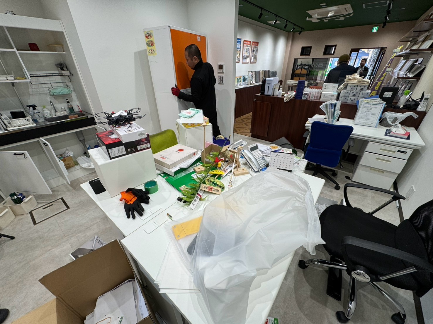 守口市作業事例依頼者様の実際の現場写真画像会議室