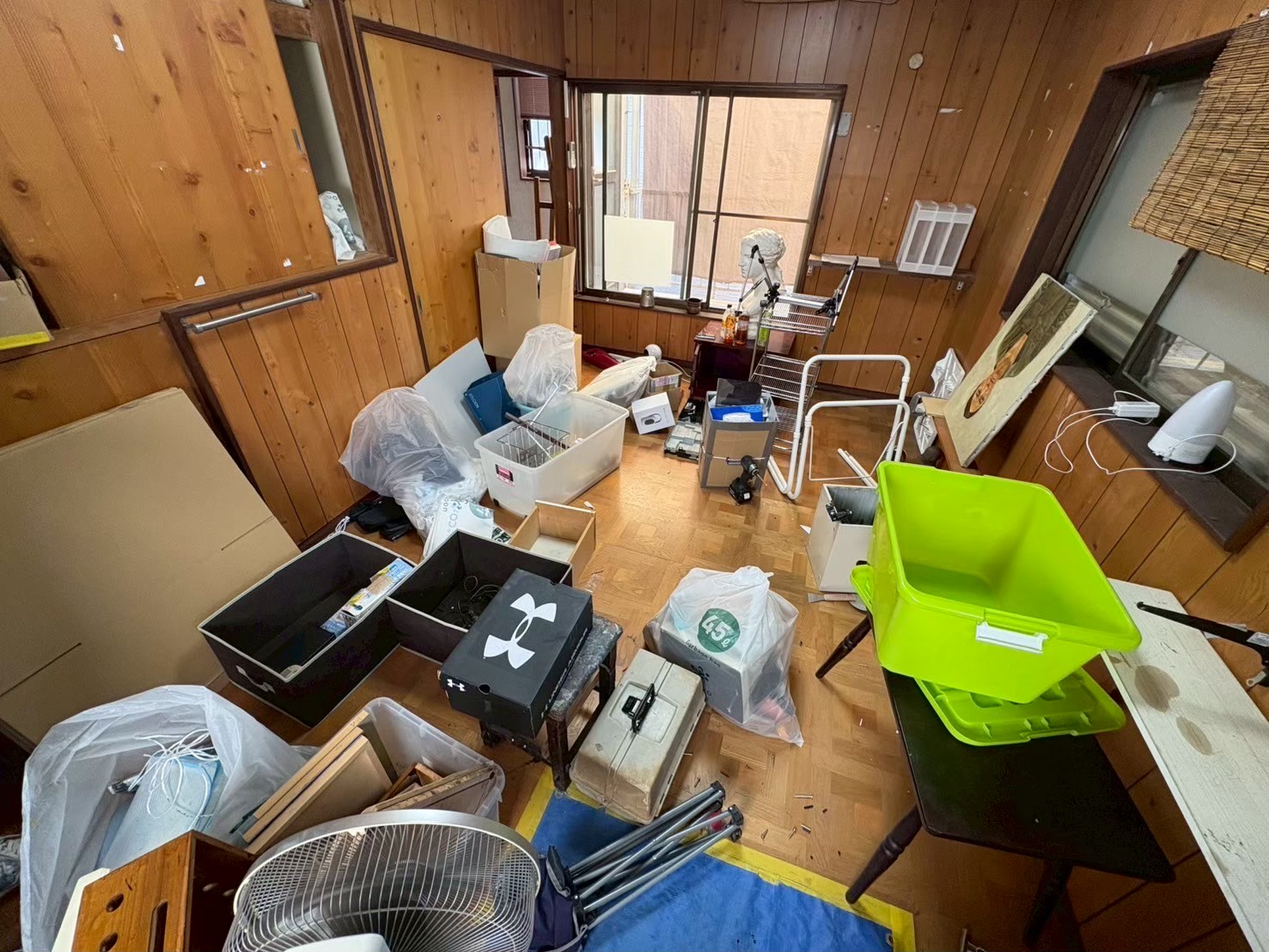 高槻市作業事例依頼者様の実際の現場写真Before画像2部屋