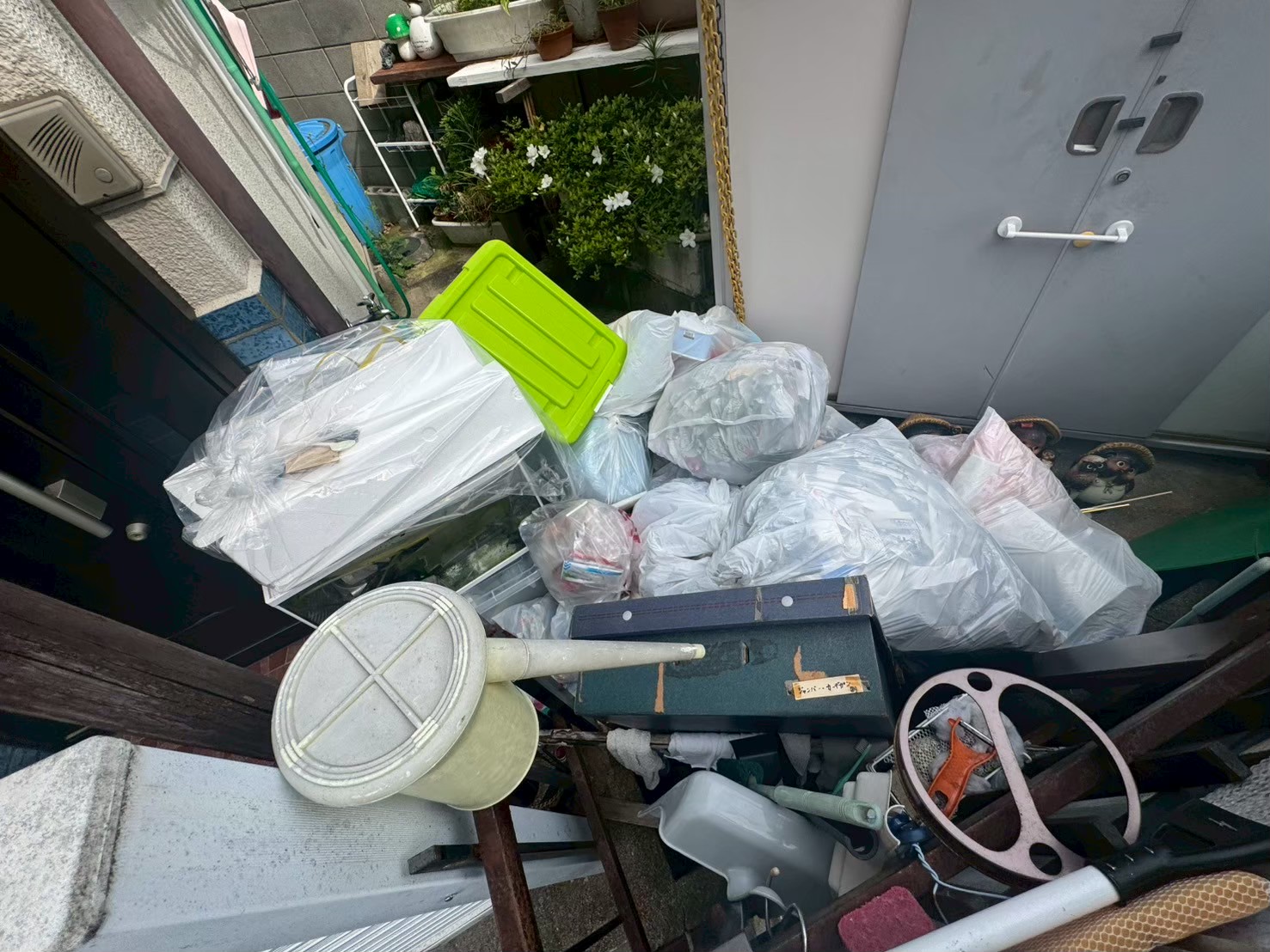 岸和田市作業事例依頼者様の実際の現場写真画像家回り