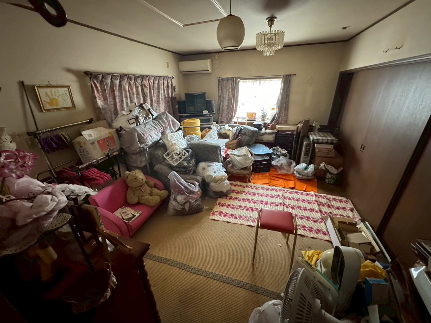 箕面市作業事例依頼者様の実際の現場写真Before画像1部屋