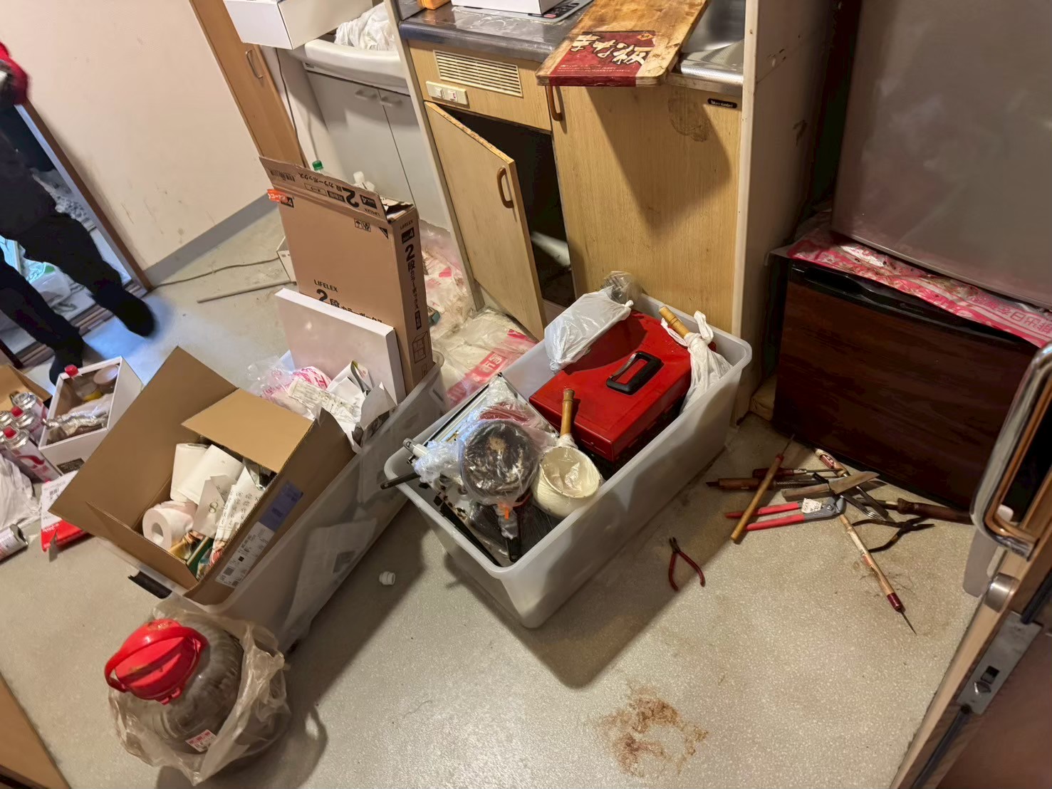 八尾市作業事例依頼者様の実際の現場写真Before画像3 部屋