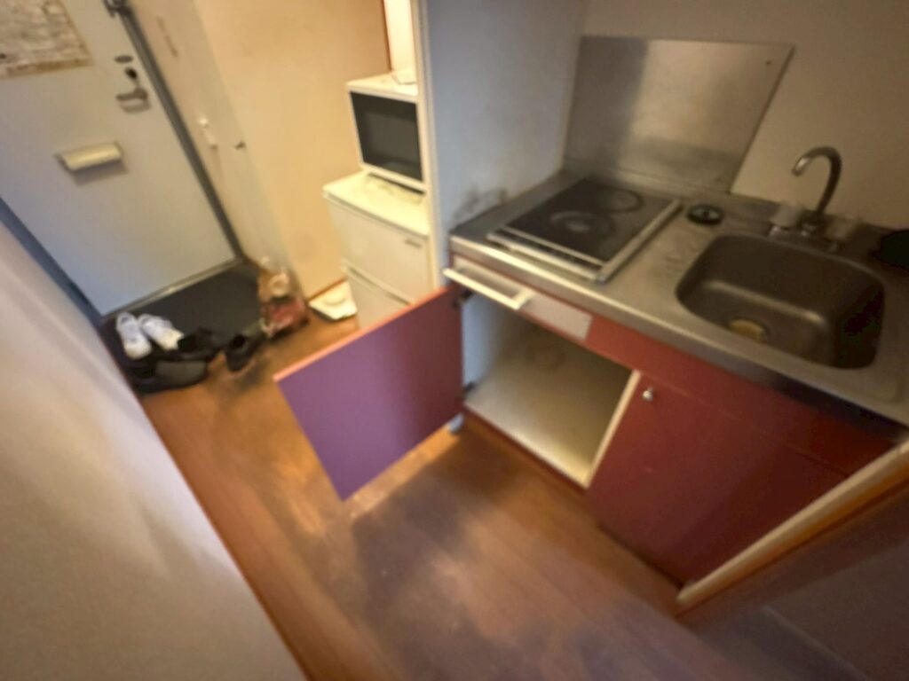茨木市作業事例依頼者様の実際の現場写真Before画像3キッチン