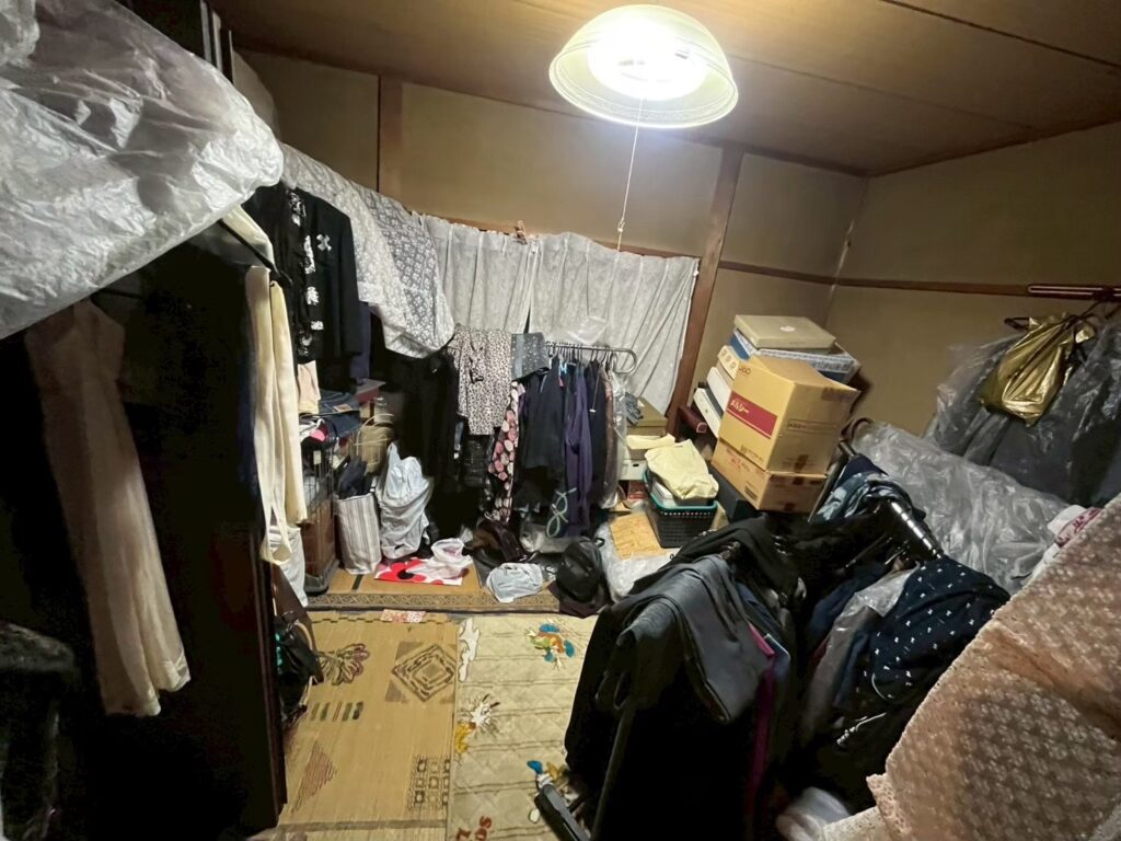 豊中市作業事例依頼者様の実際の現場写真Before画像1部屋
