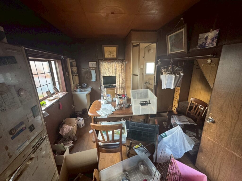 グリーン作業事例実際の現場写真Before画像ダイニング