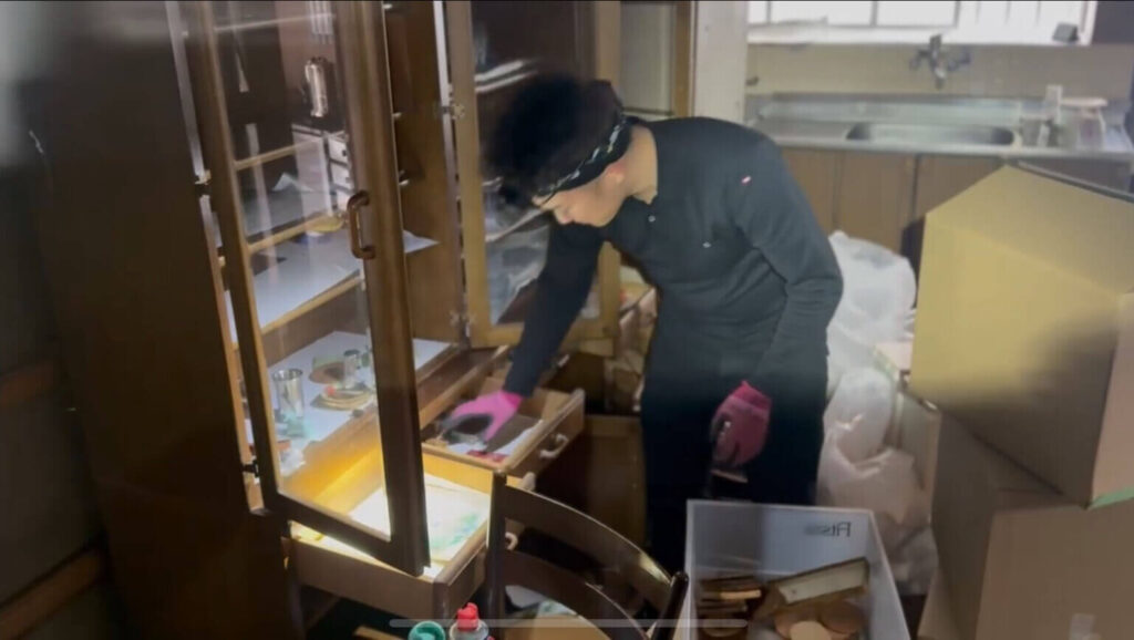 柏原市作業事例実際の現場写真Before画像部屋