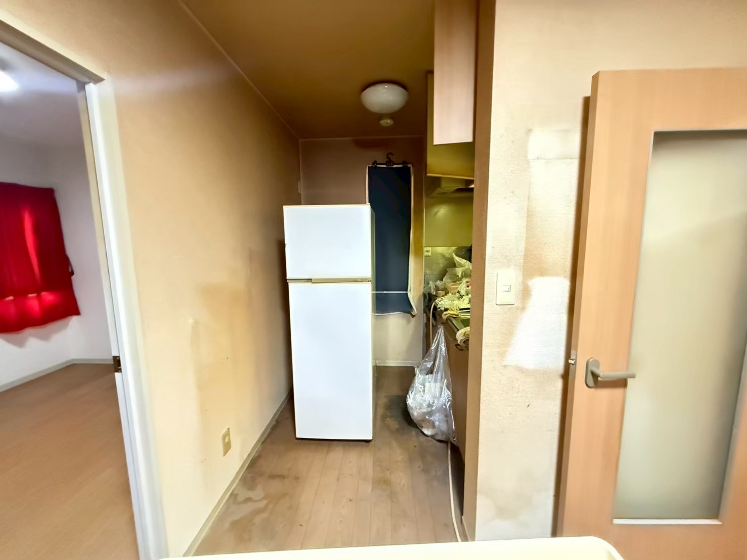 八尾市作業事例依頼者様の実際の現場写真Before画像4キッチン