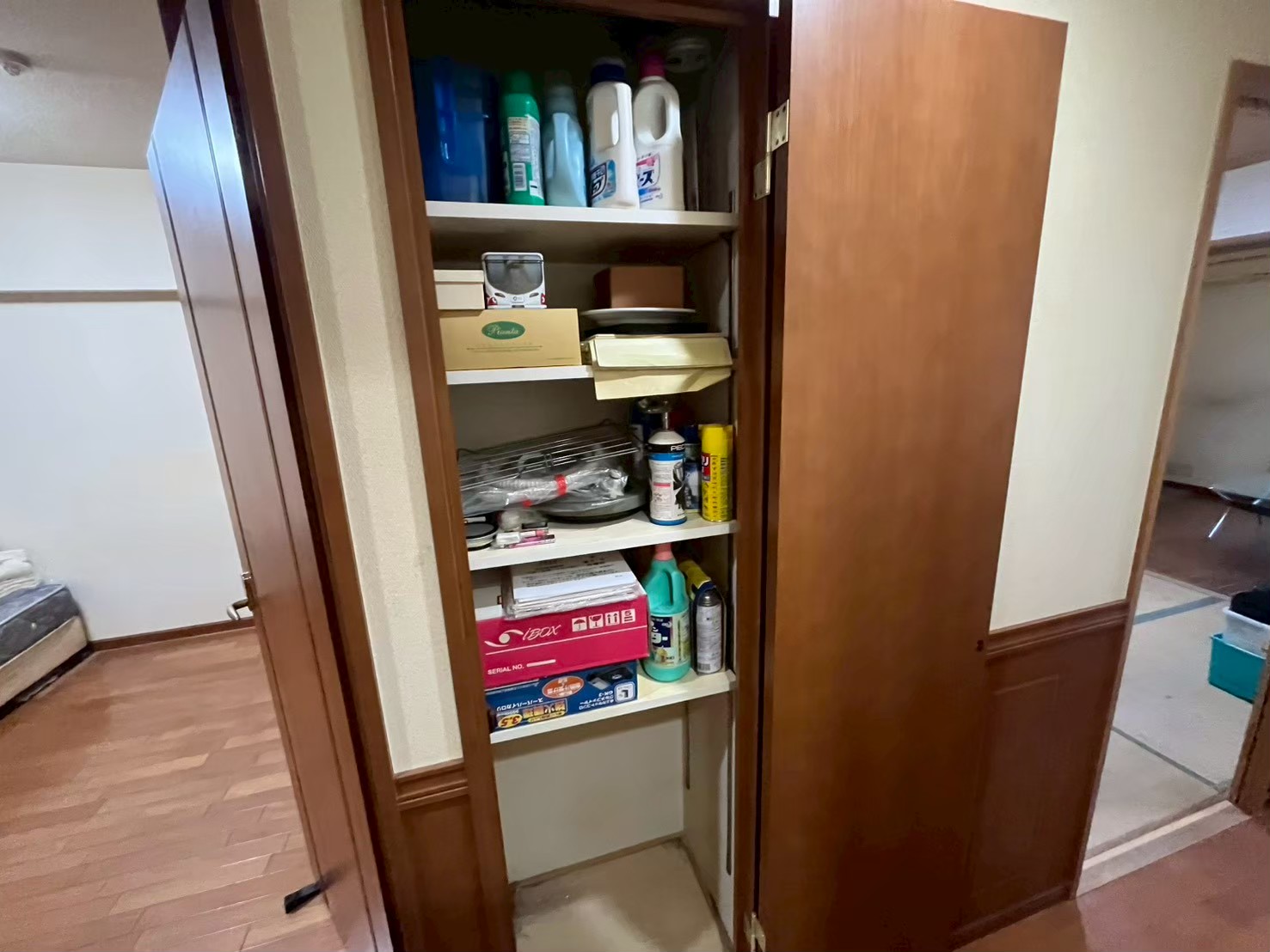 箕面市作業事例依頼者様の実際の現場写真Before画像3部屋