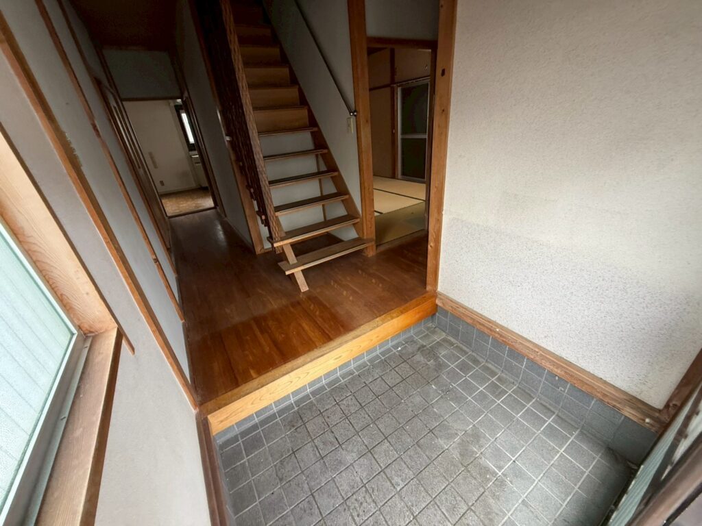 交野市作業事例実際の現場写真After画像4玄関