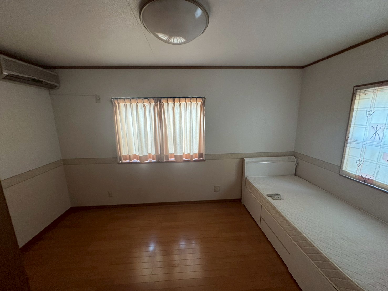 泉佐野市作業事例依頼者様の実際の現場写真Before画像3部屋