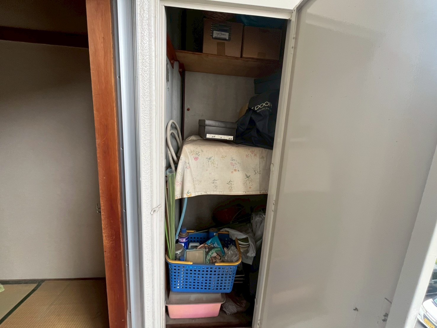 東大阪市作業事例実際の現場写真Before画像4ベランダ収納