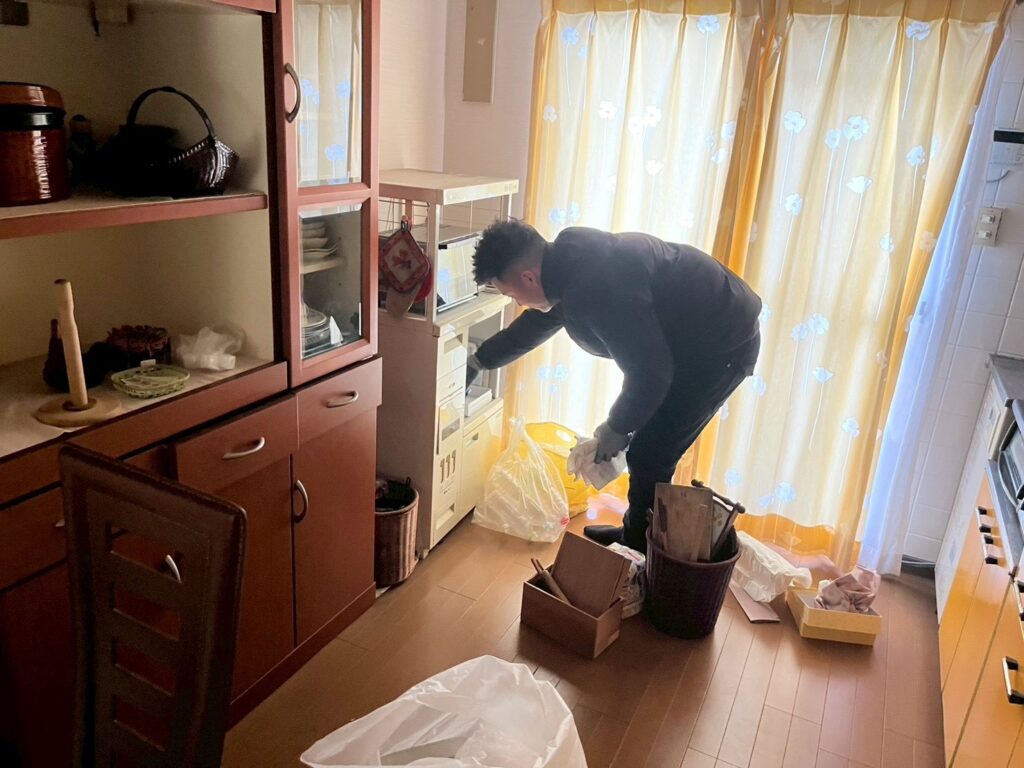 東大阪市作業事例実際の現場での作業写真画像