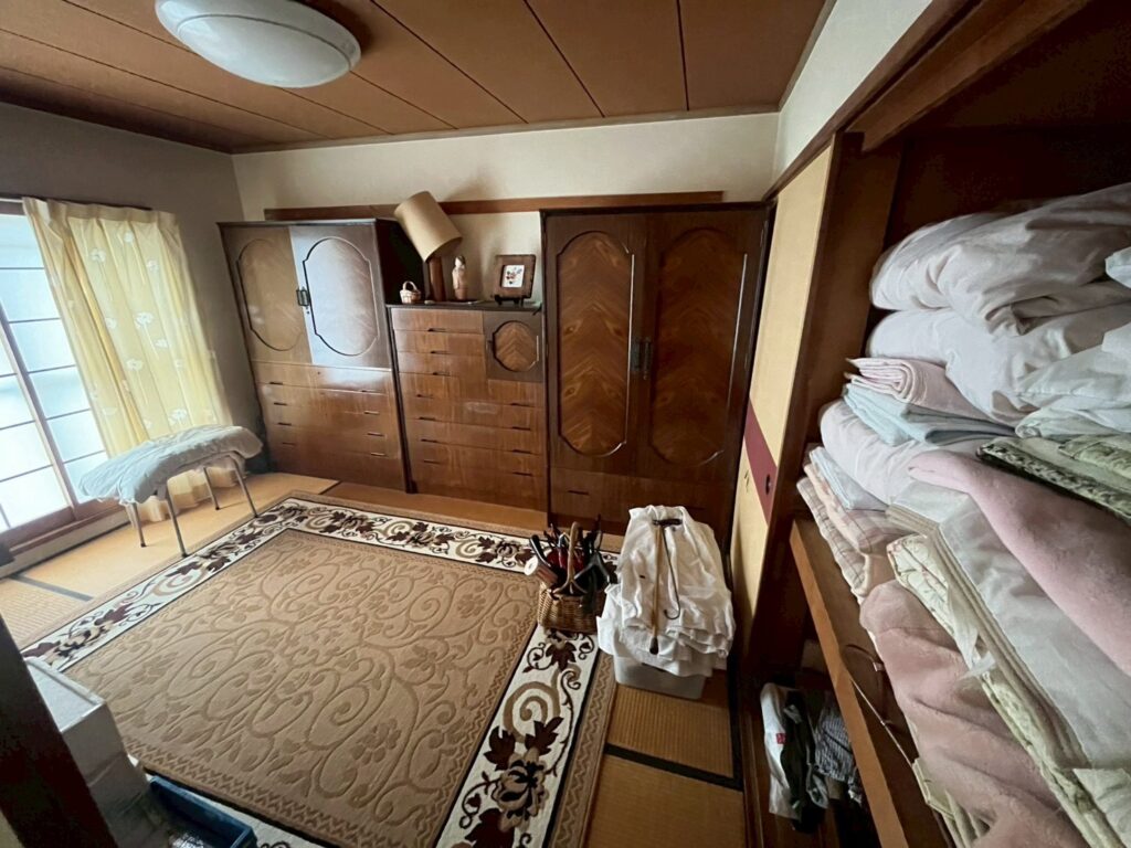 東大阪市作業事例実際の現場写真画像部屋