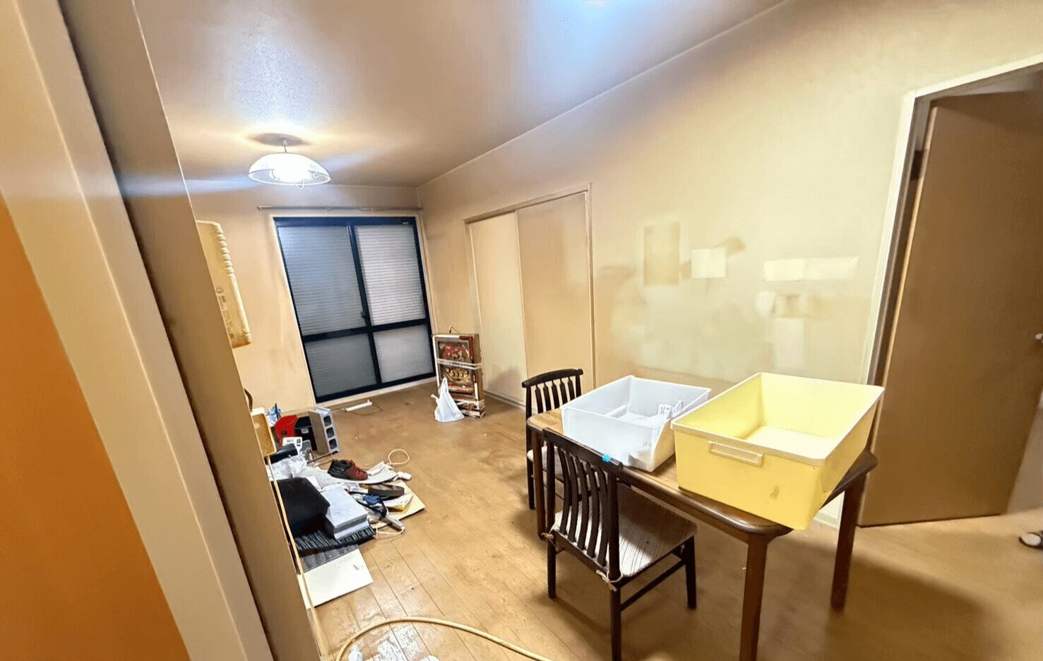 八尾市作業事例依頼者様の実際の現場写真Before画像1部屋