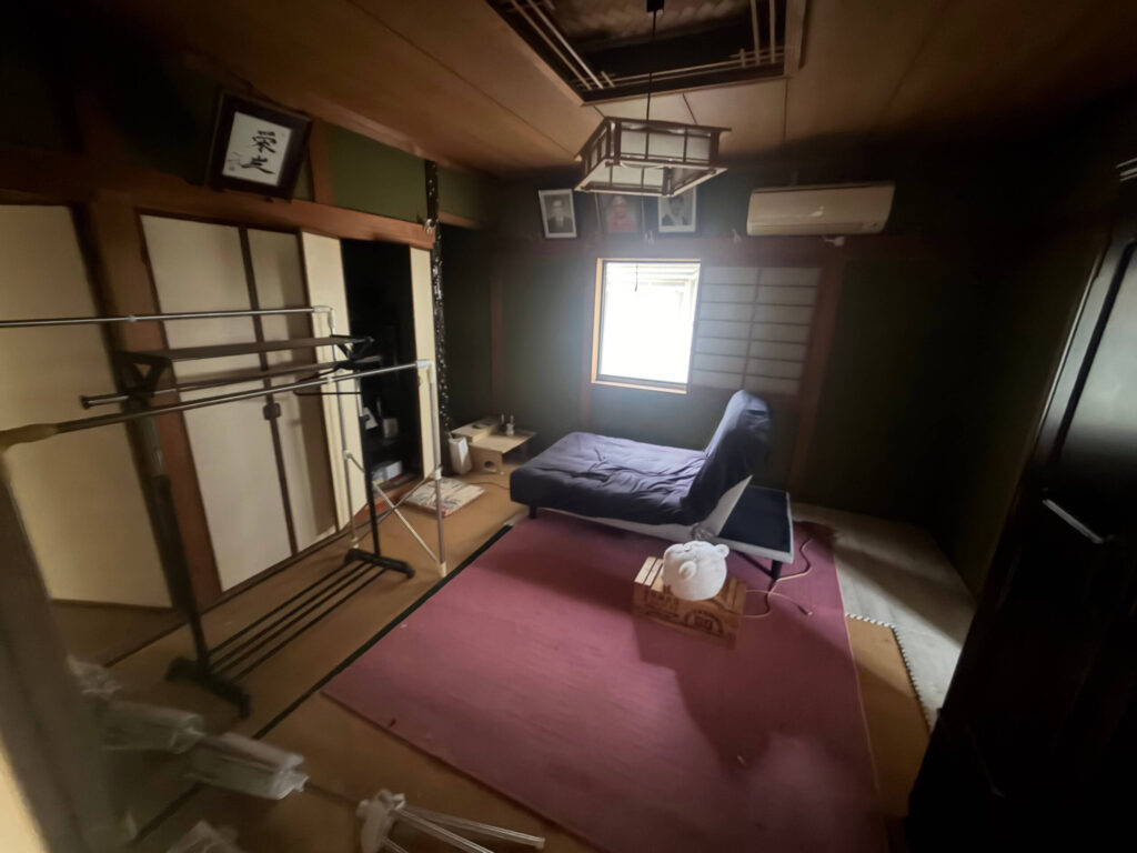 加古川市作業事例実際の現場写真Before3画像部屋