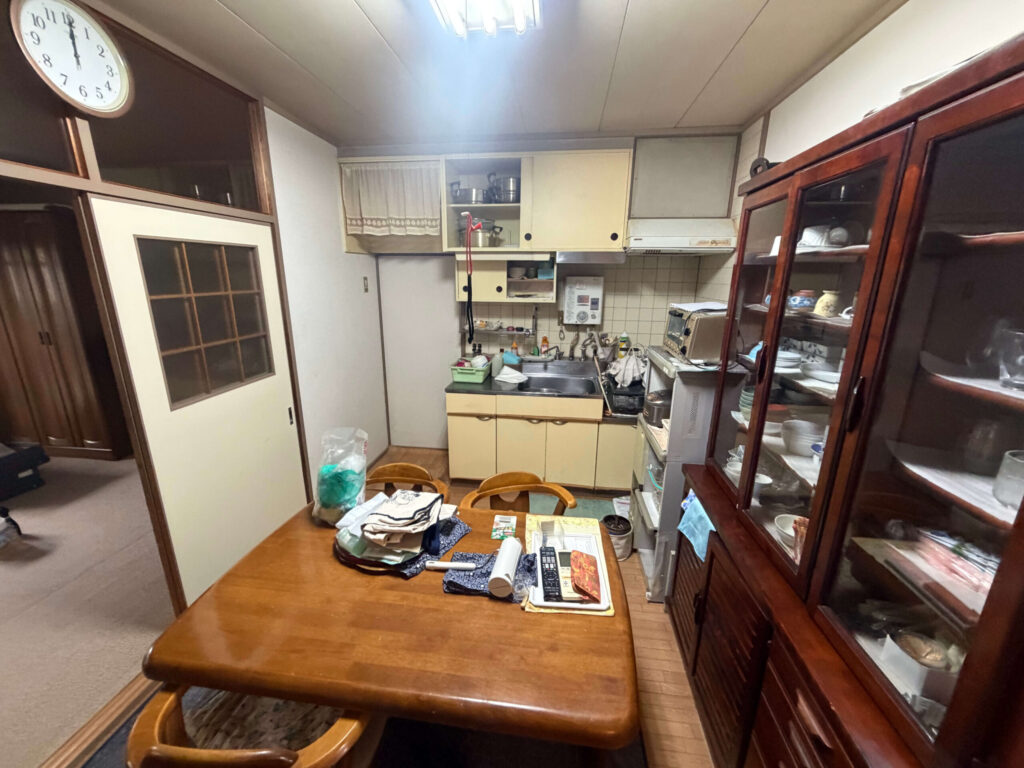 和泉市作業事例実際の現場写真Before3画像部屋