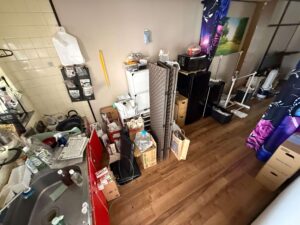 藤井寺市の遺品整理事例|保証人として対応が必要になったマンション1LDKを1日で整理|買取25,000円・費用120,000円