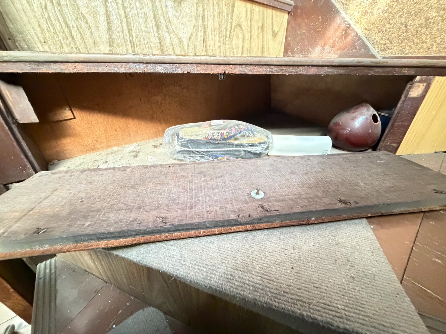 大阪市旭区作業事例実際の現場写真画像
床下収納2