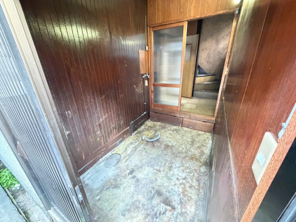 大阪市旭区作業事例実際の現場写真After画像3玄関