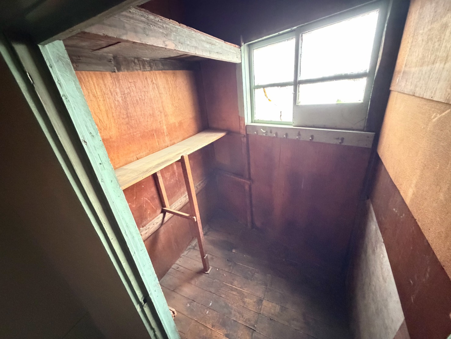 大阪市旭区作業事例実際の現場写真画像
After物置部屋