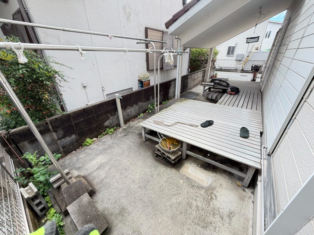 松原市作業事例実際の現場写真Before画像4ガレージ