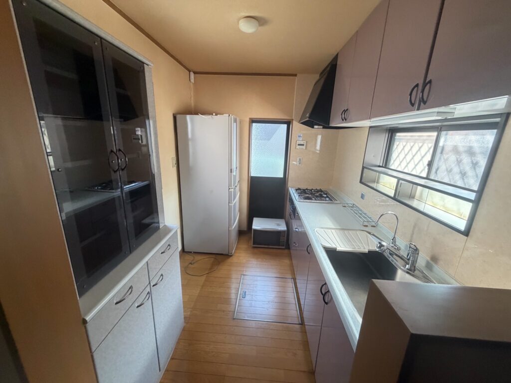 枚方市茄子作作業事例実際の現場写真画像キッチン