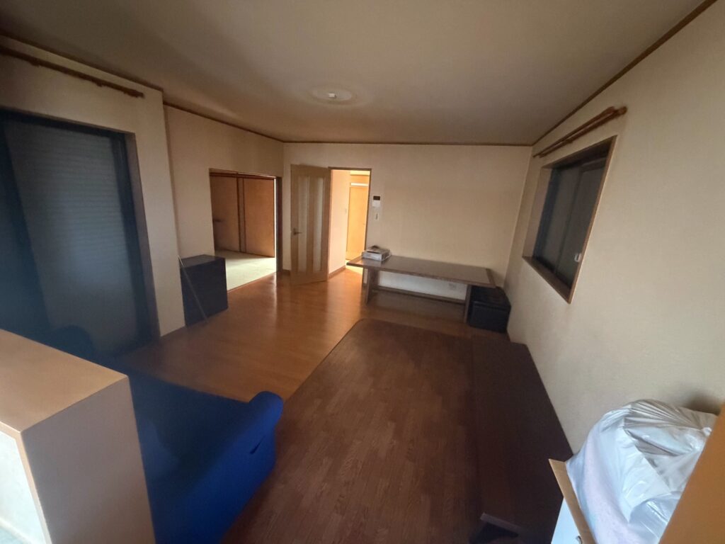 枚方市茄子作作業事例実際の現場写真Before画像リビング