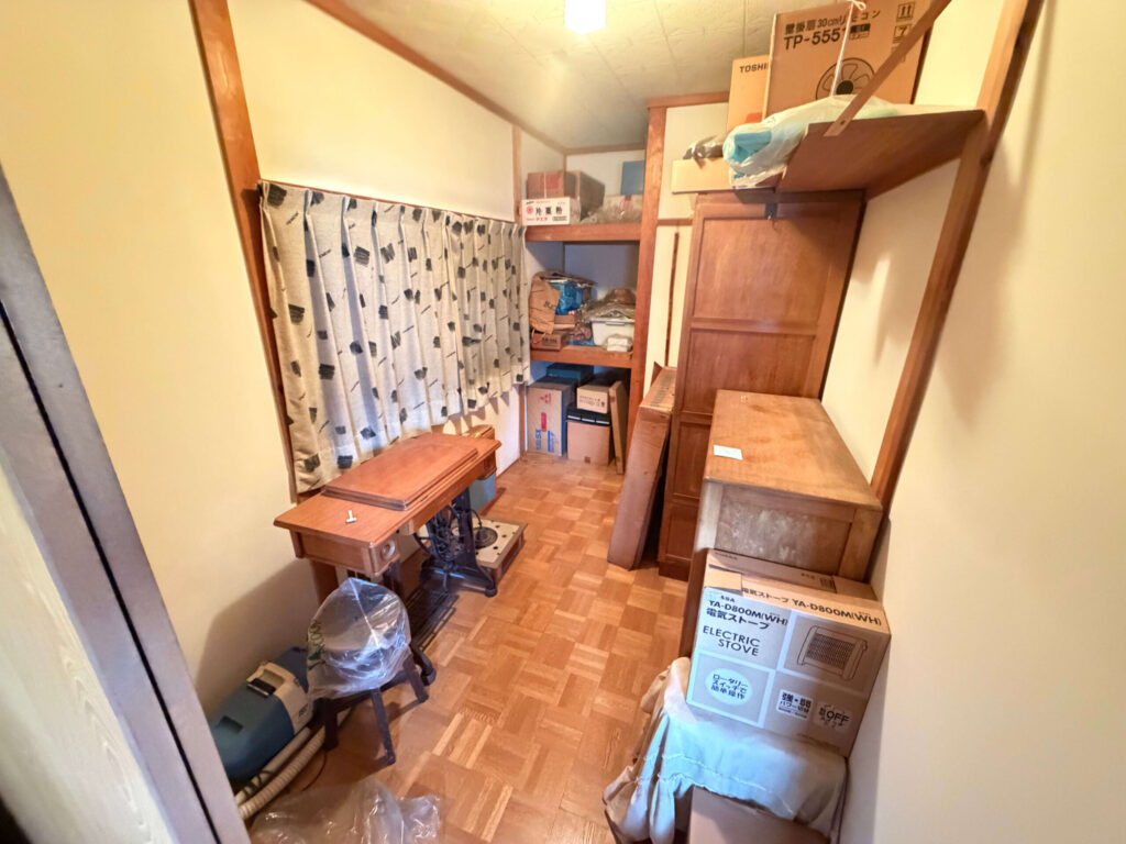加古川市作業事例実際の現場写真画像物置部屋
