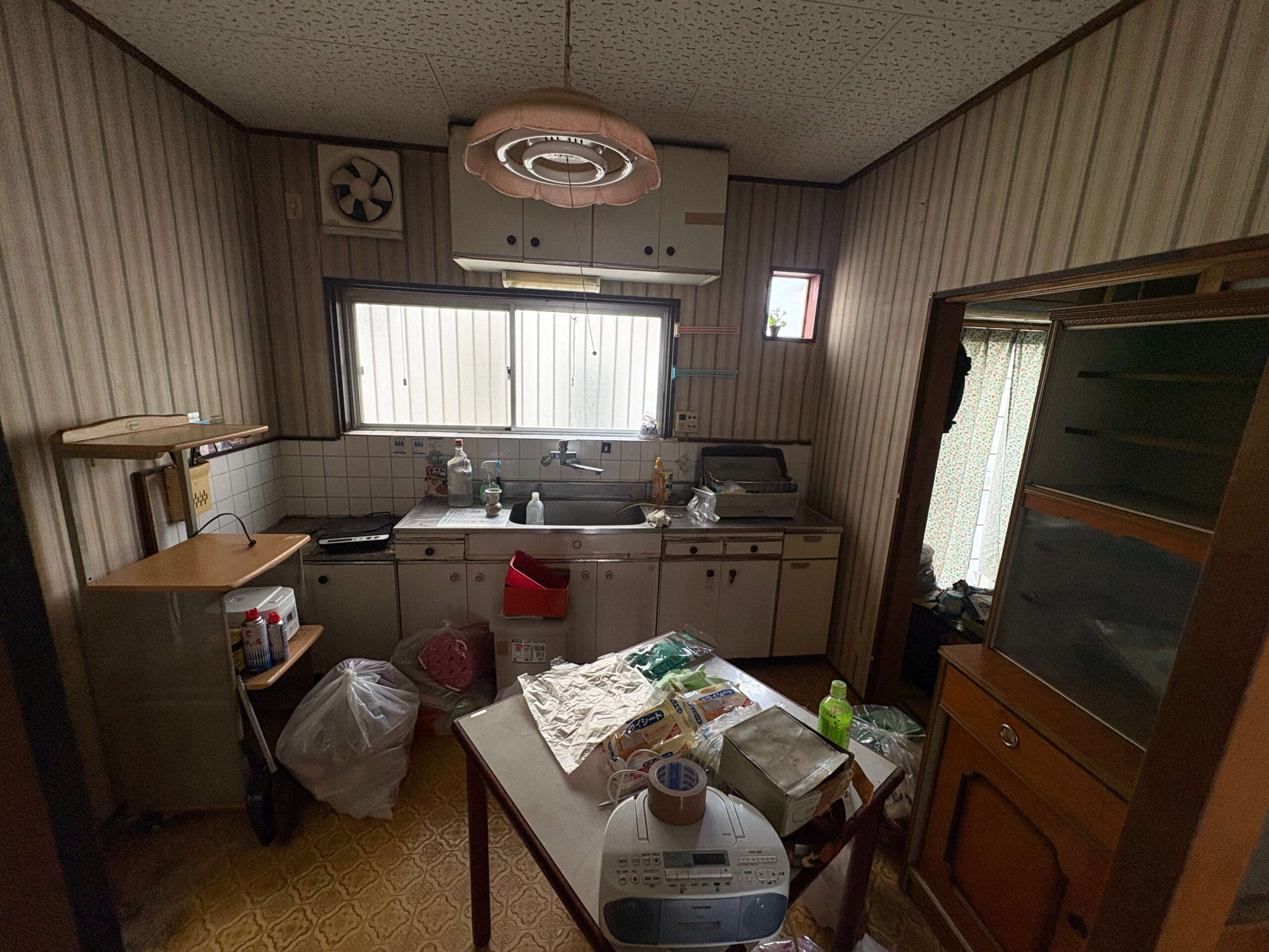 箕面市作業事例実際の現場写真Before2画像キッチン