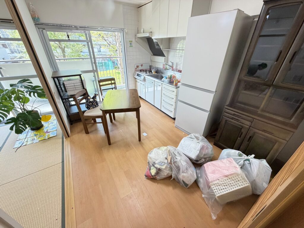 門真市作業事例実際の現場写真Before画像1キッチン