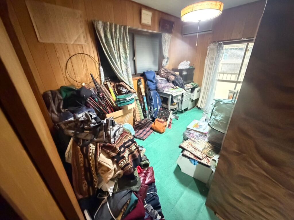 岸和田市作業事例実際の現場写真Before3画像部屋