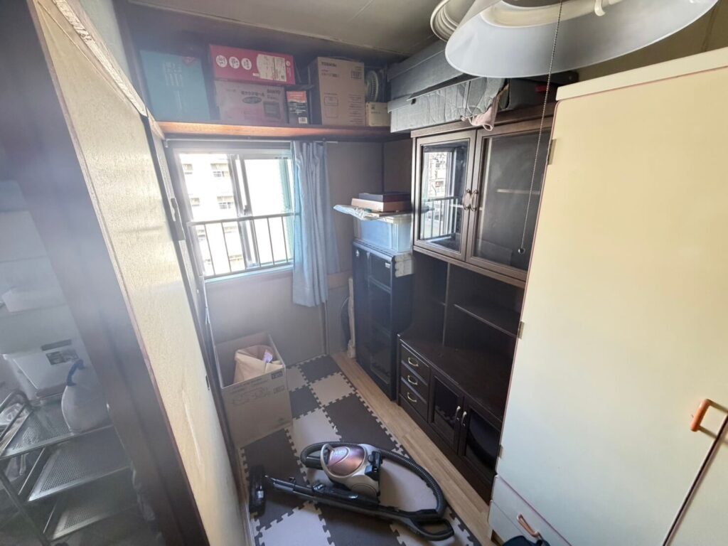 柏原市作業事例実際の現場写真画像物置き部屋