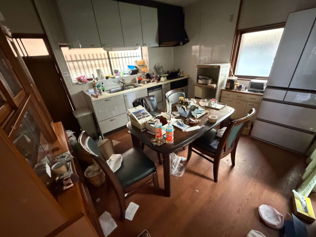 吹田市 作業事例実際の現場写真Before2画像キッチン