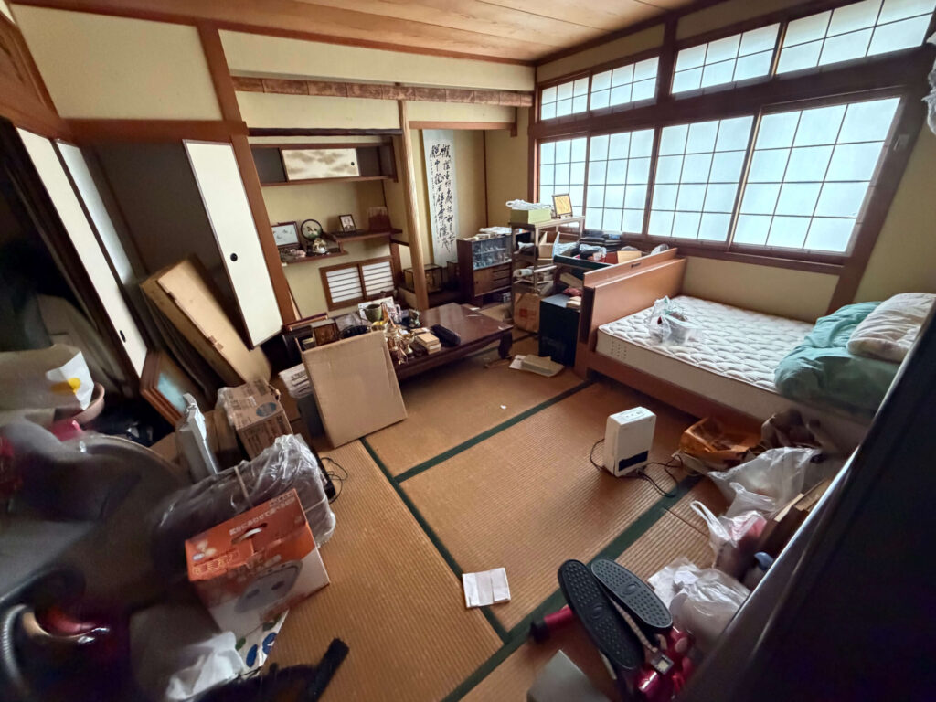 吹田市 作業事例実際の現場写真Before3画像部屋